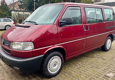 VW T4 Caravelle Volkswagen 2.5 TDI 131PSAutomatik Klimaautm.