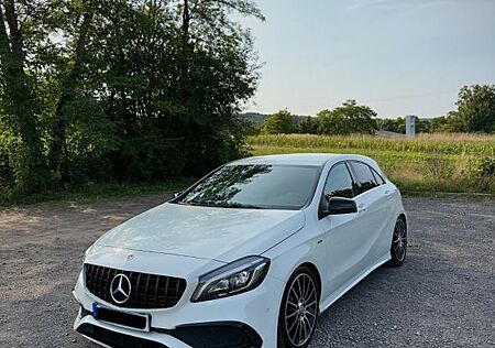 Mercedes-Benz A 180 A180 AMG Line 2017 | Viele Extras..