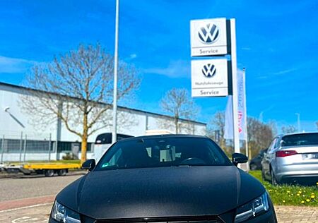 Audi TT Coupe 2.0 TDI ultra