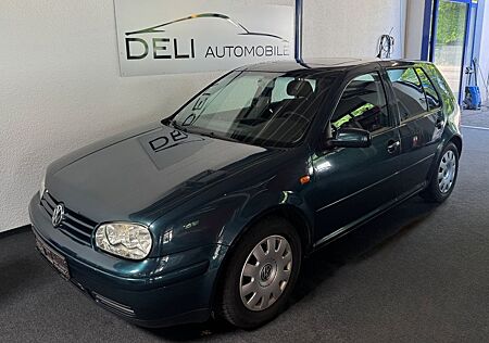 VW Golf Volkswagen 1.6 Lim. Pacific