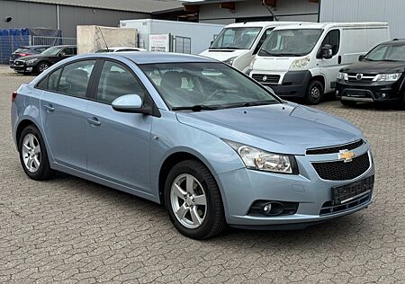 Chevrolet Cruze LT 1.8 lückenloses Scheckheft + TÜV+ÖL NEU