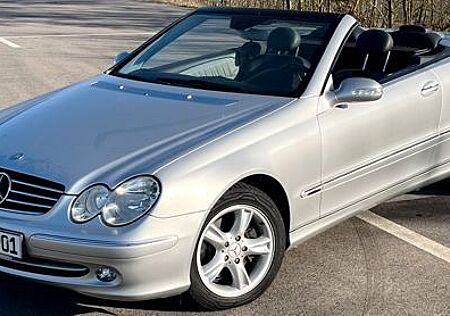 Mercedes-Benz CLK 200 Cabrio Kompressor Avantgarde
