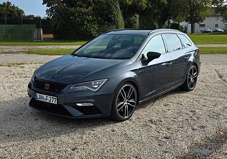 Seat Leon 2.0 TSI CUPRA DSG Sportstourer ST CUPRA