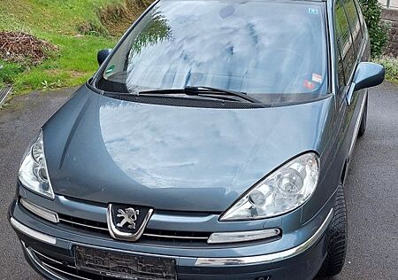 Peugeot 807 Family HDi FAP 135 Family