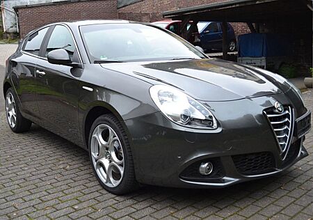 Alfa Romeo Giulietta Turismo*Ti*KLIMA*NAVI*ALU*2L*170ps