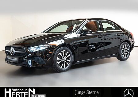Mercedes-Benz A 180 gebraucht kaufen Mercedes-Benz A 180 A180 Lim.+ADVANCED+LED+R-KAMERA+MBUX-NAVI+DAB+