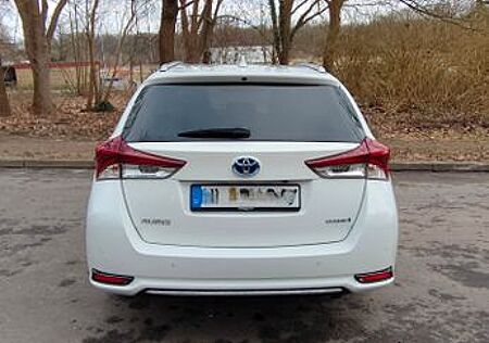 Toyota Auris Touring Sports Touring Hybridz TOP 2Hand