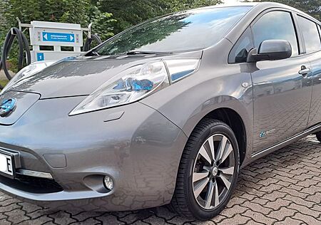 Nissan Leaf Tekna Leder Navi Bose 360°Kam Keyless LED