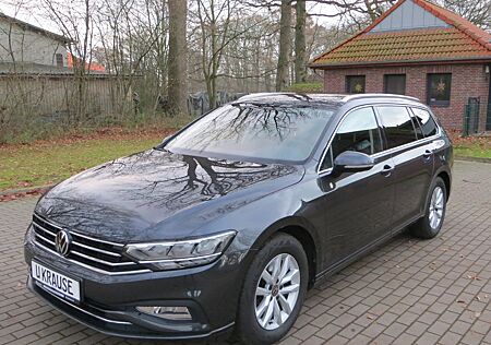 VW Passat Variant Volkswagen Busines Leder elek.H-Klappe Kamera 8-fach HeadUp