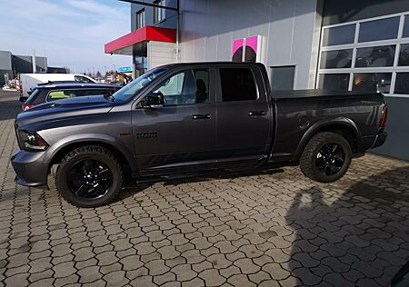 Dodge RAM 1500 Alcantara, AHK, Navi