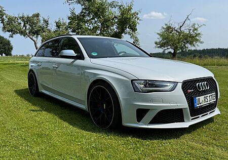 Audi RS4 4.2 FSI S tronic quattro Avant -