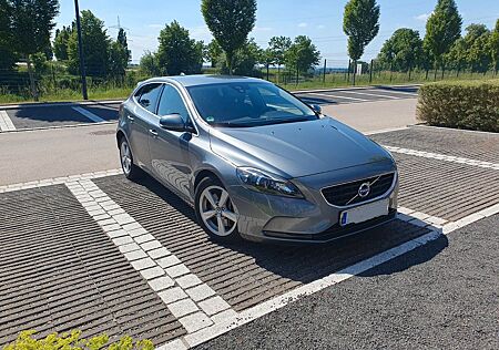 Volvo V40 D3 Geartronic Momentum Momentum