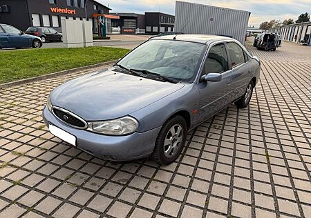 Ford Mondeo 2.0 16V Ghia Automatik