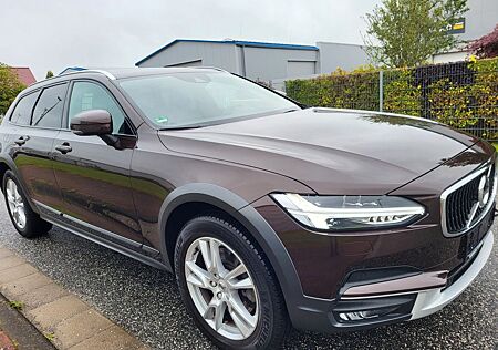 Volvo V90 Cross Country *AWD *LED*Leder*R-Kamera*AHK