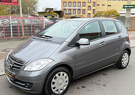 Mercedes-Benz A 180 *AUTOMATIK*KLIMA*SITZHEIZUNG*TEMPOMAT*