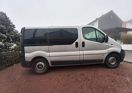 Opel Vivaro 1.9CDTI AHK,Klima,9 Sitzer,Dachgepäckträg