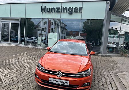 VW Polo Volkswagen VI Comfortline 1.0 TSI NAVI