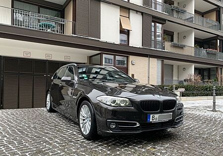 BMW 530d xDrive Luxury HeadUp Harman/Kardon Panorama