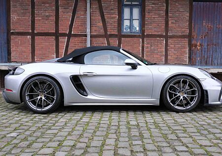 Porsche Boxster 718 Spyder / Schalensitze / Carbon /