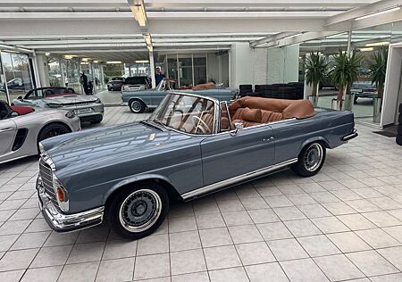 Mercedes-Benz 280 280SE 3.5 Cabrio Umbau auf 5.7 Liter Neuaufbau