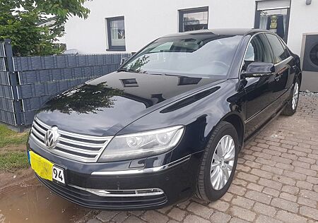 VW Phaeton Volkswagen 3.0 V6 TDI lang 4MOT. Tiptronic 5-Si...