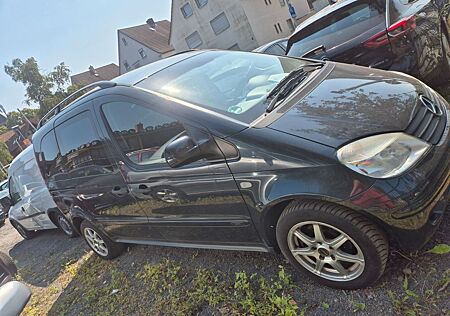 Mercedes-Benz Vaneo Compact Van 1.9
