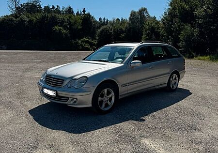 Mercedes-Benz C 180 KOMPRESSOR T AVANTGARDE Avantgarde
