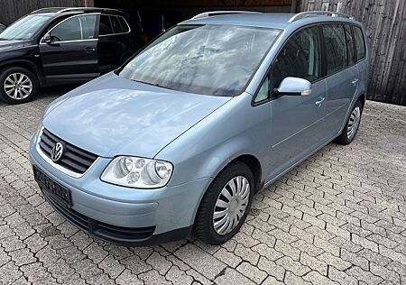 VW Touran Volkswagen Trendline