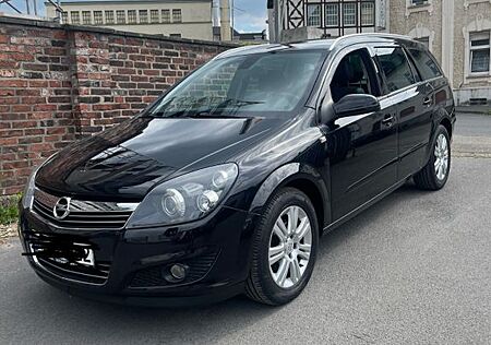 Opel Astra 1,6 Klima tüv 8fachbereift