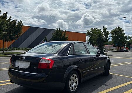 Audi A4 1.6 -Benzin TÜV NEU