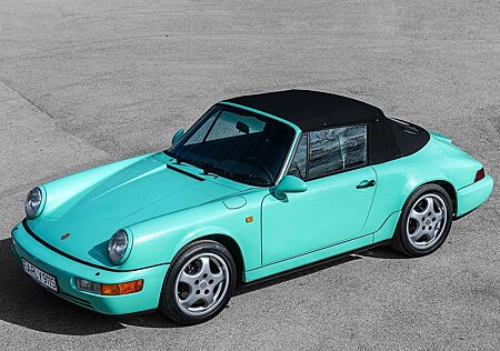 Porsche 964 Carrera 4 Cabrio