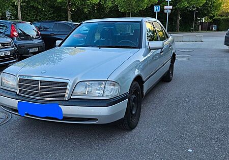 Mercedes-Benz C 180 CLASSIC Classic