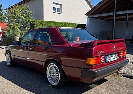 Mercedes-Benz 190 W201