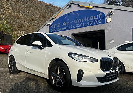BMW 218d Active Tourer Autom Widescreen Navi LED