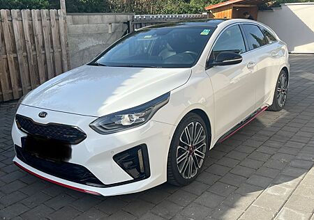 Kia Pro_ceed ProCeed 1.6 T-GDI DCT GT *Panoramaschiebedach*