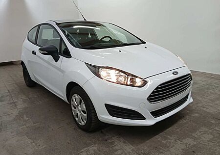 Ford Fiesta Ambiente 1.Hand