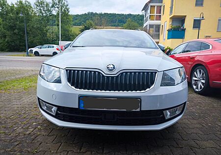 Skoda Octavia 2.0 TDI SCR DSG Ambition Combi Ambition
