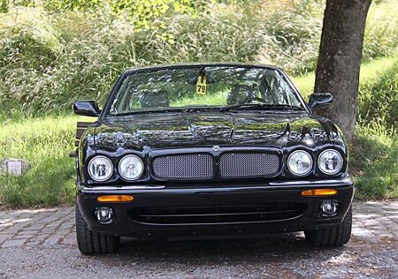 Jaguar Top gepflegter XJR mit 3 Jahre Garantie