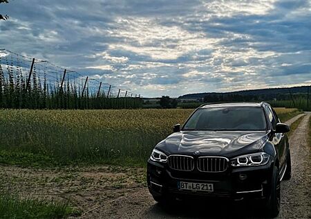 BMW X5 xDrive40d - wenig Kilometer