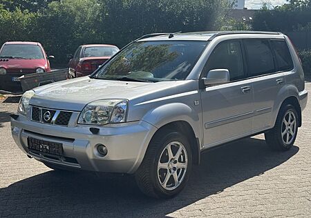 Nissan X-Trail Elegance*LEDER*PANO*ALLRAD*XENON*TÜV NEU