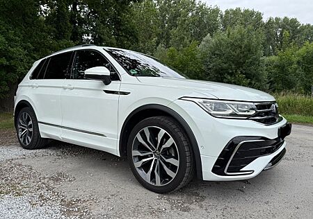VW Tiguan Volkswagen 2.0 TDI SCR DSG R-Line Automatik Leder