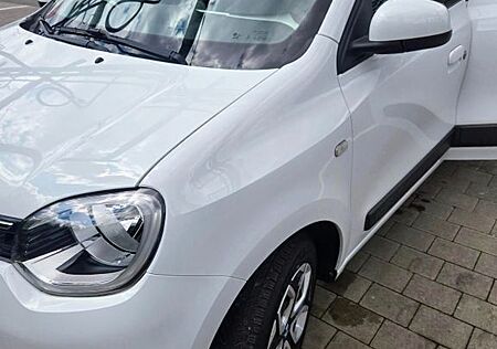 Renault Twingo Elek. TÜV NEU CarPlay Tempomat Autom. Nav