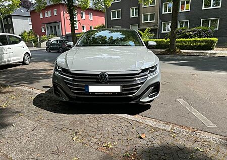 VW Arteon Volkswagen 2.0 TDI SCR 147kW DSG 4MOTION R-Line ...