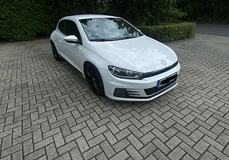 VW Scirocco Volkswagen 2.0 TSI 162kW DSG