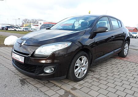 Renault Megane III 1.6 Lim. Tempomat/S-Heiz/TÜV NEU