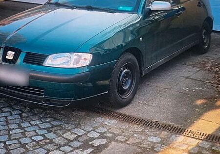 Seat Ibiza 60PS 131.000