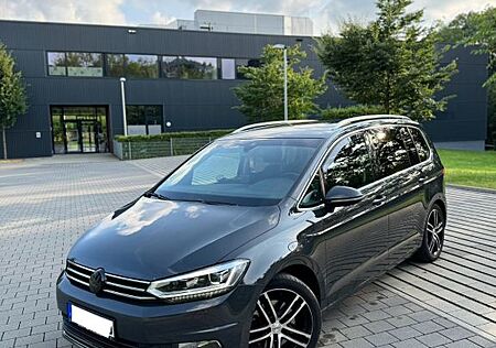 VW Touran Volkswagen 2.0 TDI SCR 140kW DSG Highline Highline