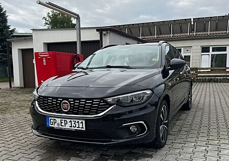 Fiat Tipo /LOUNGE/1.6 diesel/2.Hand/120ps /Service Neu