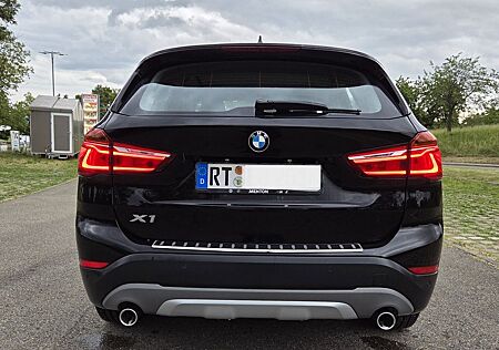BMW X1 18d HU LED Navi Sitzh ParkA 8-fach Eu6dT TOP