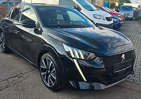 Peugeot 208 e- GT 136 SH/KABEL/WR